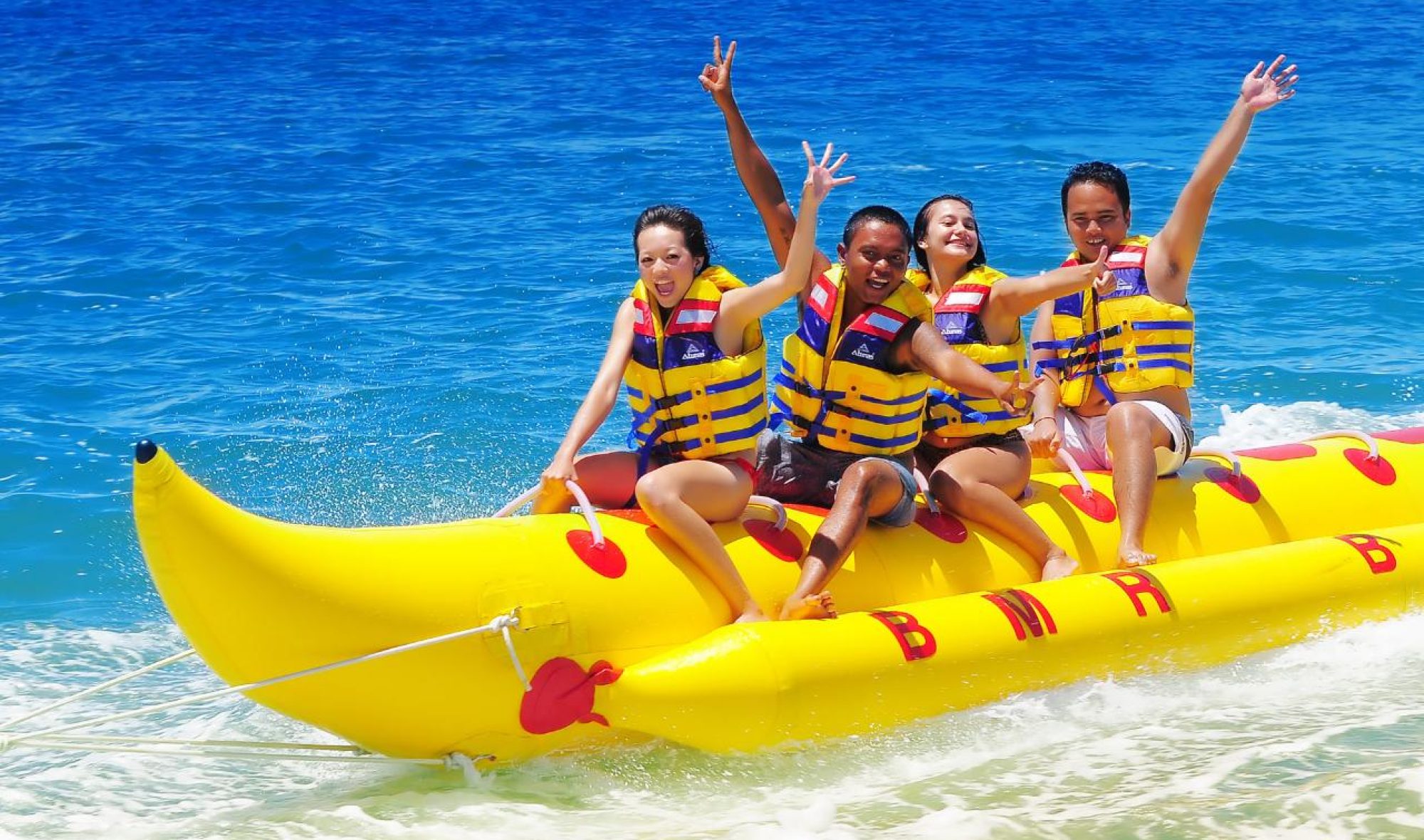 Banana-Boat-Pulau-Seribu